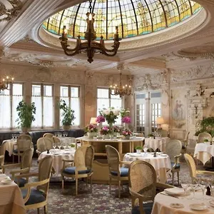 Bedford Hotell