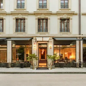Otel Marmont
